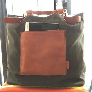 Fossil Tote Bag